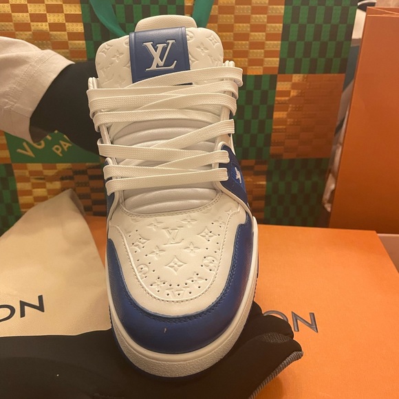 White and Blue Virgil Obloh Louis Vuitton - Picture 3 of 9